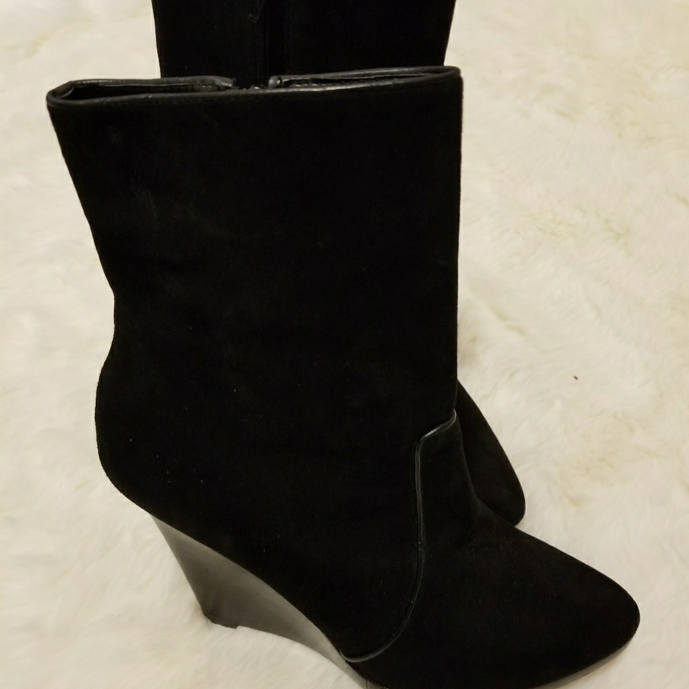 Bridget Bailey suede booties